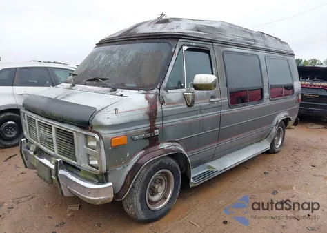 1989 GMC Rally Wagon / Van G2500 z USA, uszkodzony, nr VIN 1GDEG25KXK7513172